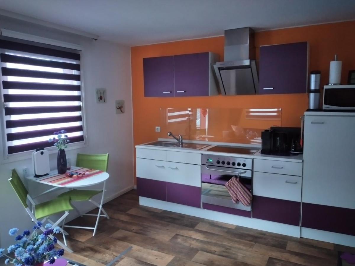 Ferienwohnung "Kunterbunt" Mit Burgblick Und Dachterrasse Monschau Exteriör bild