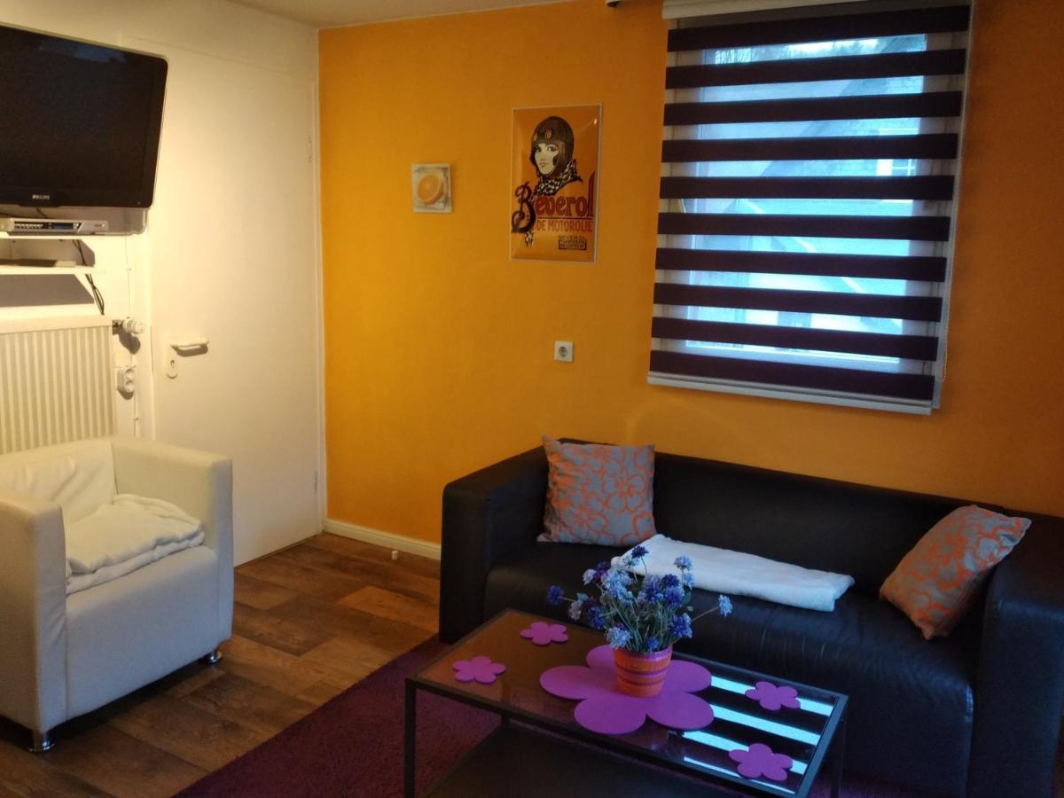 Ferienwohnung "Kunterbunt" Mit Burgblick Und Dachterrasse Monschau Exteriör bild